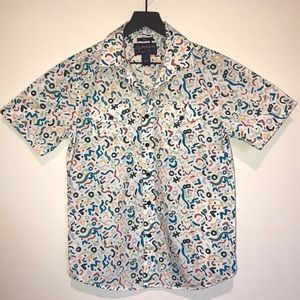 Casual Short Sleeve Button Down w/front pockets